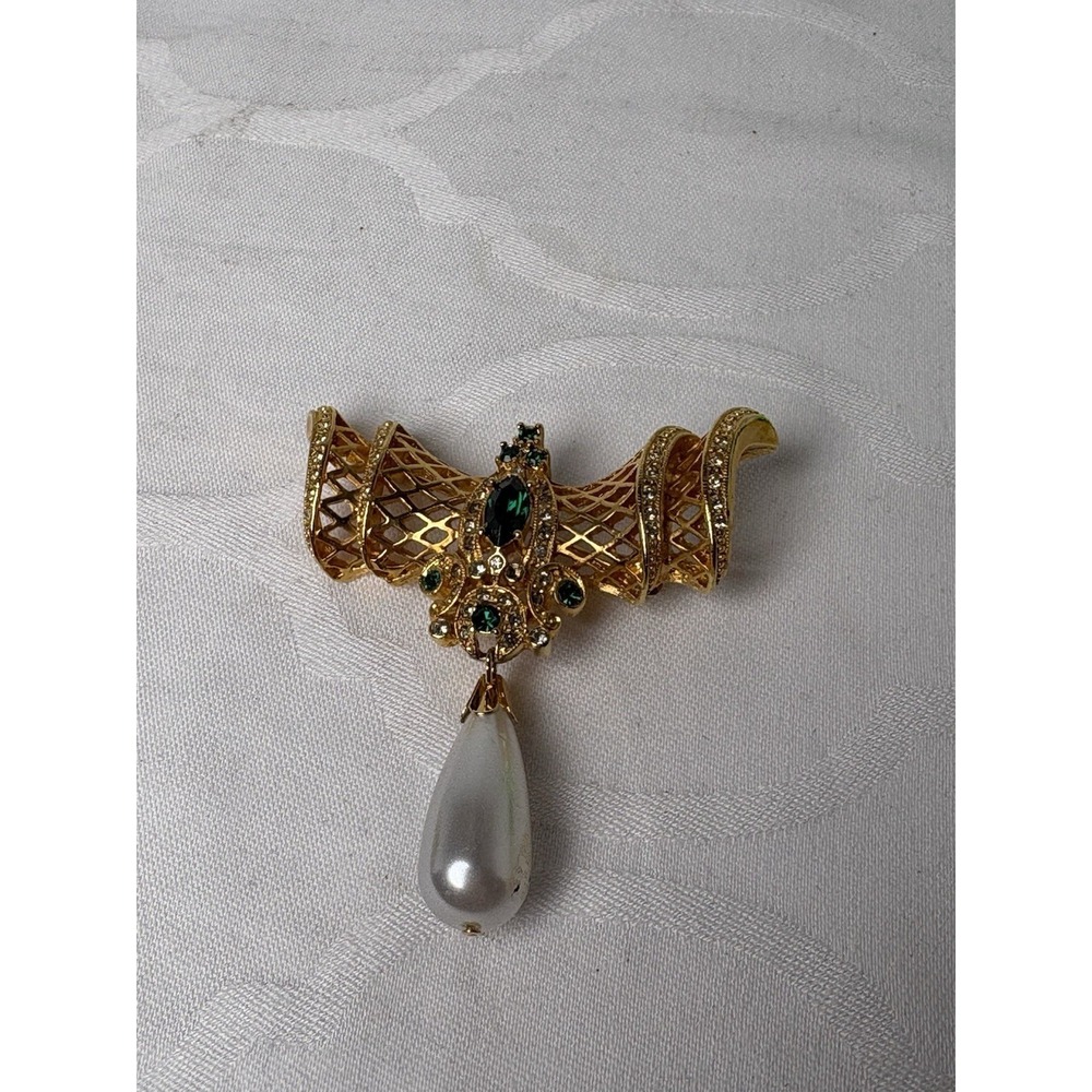 Gold Tone Faux Emerald Green Brooch Faux Teardrop Pearl Dangle Vintage